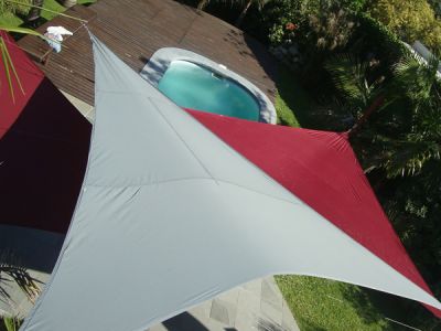 Tende a vela Kookaburra® - Triangolare 5 mt Vino Tessuto Impermeabile