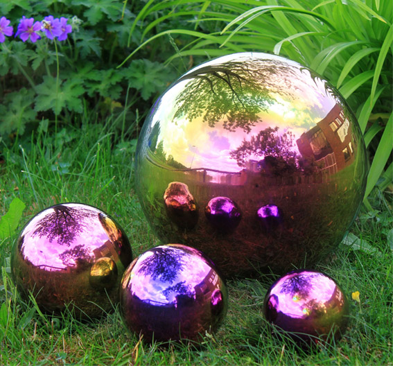 Lot de 4 Sphères Colorées en  Acier Inoxydable Effet "Boule de Crystal"