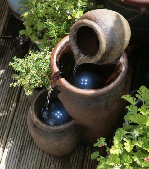 Pots, cache-pots et fontaines extérieurs
